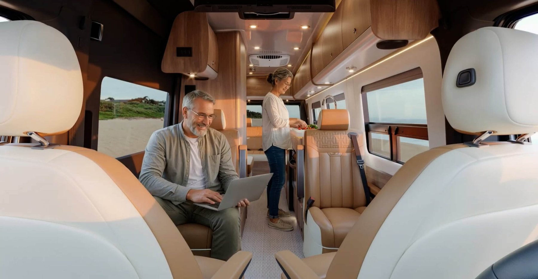 couple-in-rv-cooking-and-working-hero_cs